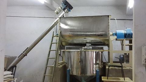 Powder Mixing Machine: Revolutionizing Industrial Blending