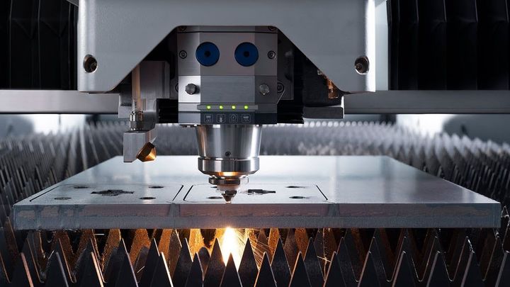 Explore Laser Cutting Machine Types, Features, and Industry Applications